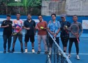 Masa Tenang Jelang PSU,Ome Pilih Jaga Kebugaran Fisik dengan Main Tenis