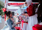 Lomba Gerak Jalan Indah, Wali Kota Palopo Beri Penghormatan kepada Peserta